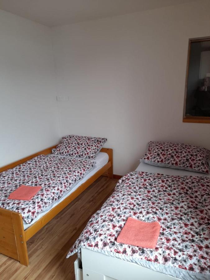 Riegrova Lägenhet Ceske Budejovice Exteriör bild